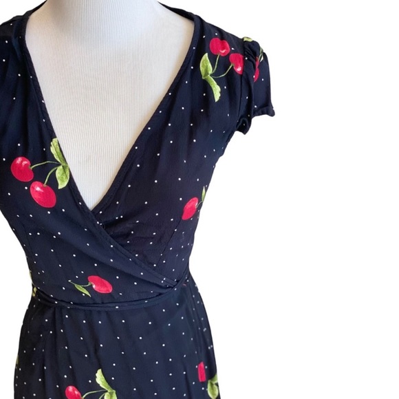 Black Cherry Print Polka Dot Mini Wrap Dress Red White — M — V Neck - Picture 3 of 8